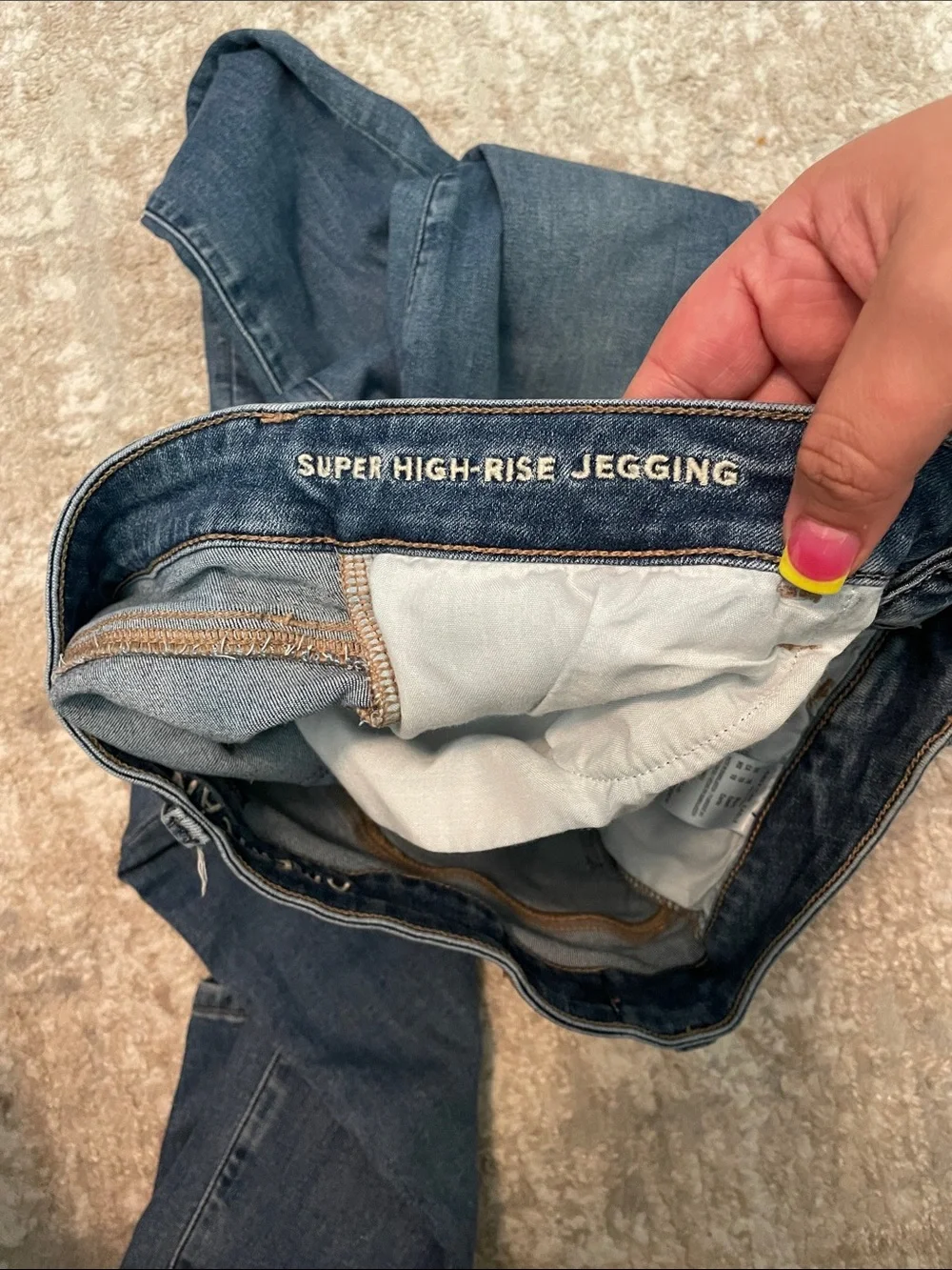American Eagle Outfitters Medium Blue Super High Rise Jeggings size 10 Short
